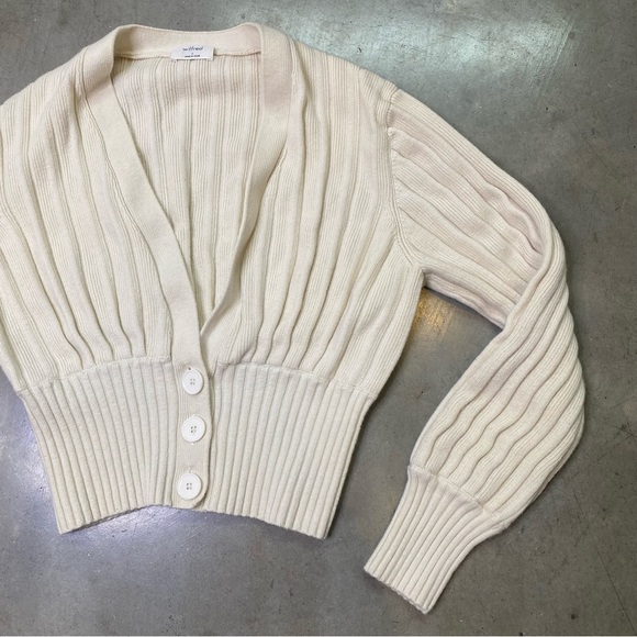 Wilfred Aritzia Plunge Front Cardigan - Picture 2 of 5